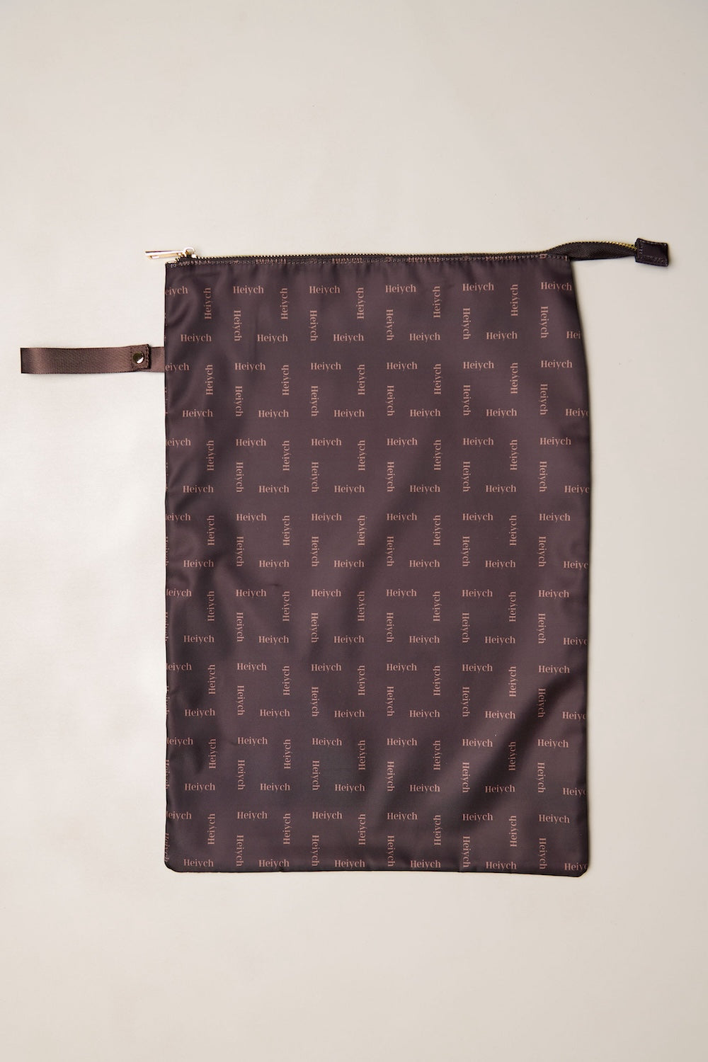 Chocolate Heiych wet bag for swimwear and damp items
