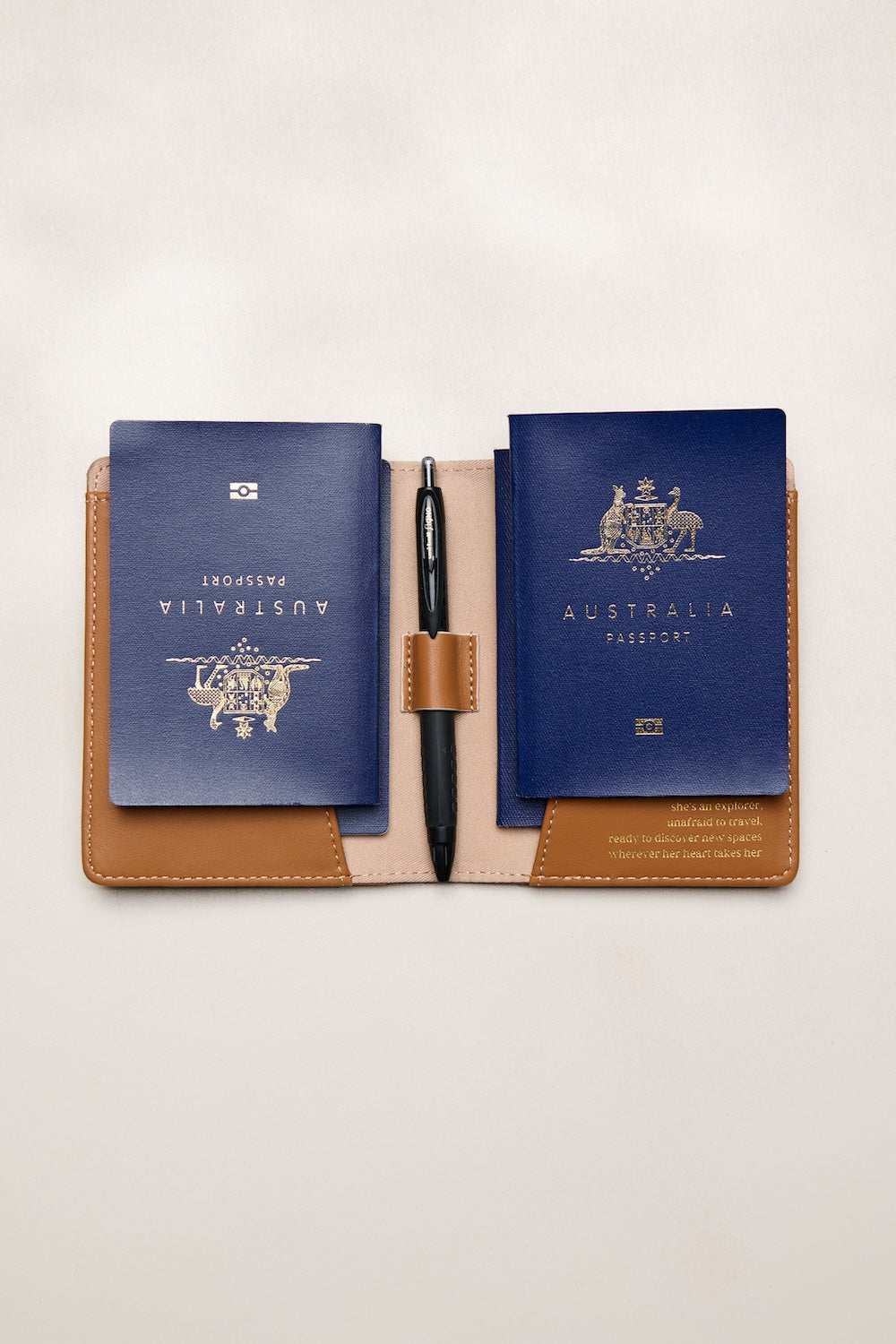 Tan Heiych passport wallet with card slots