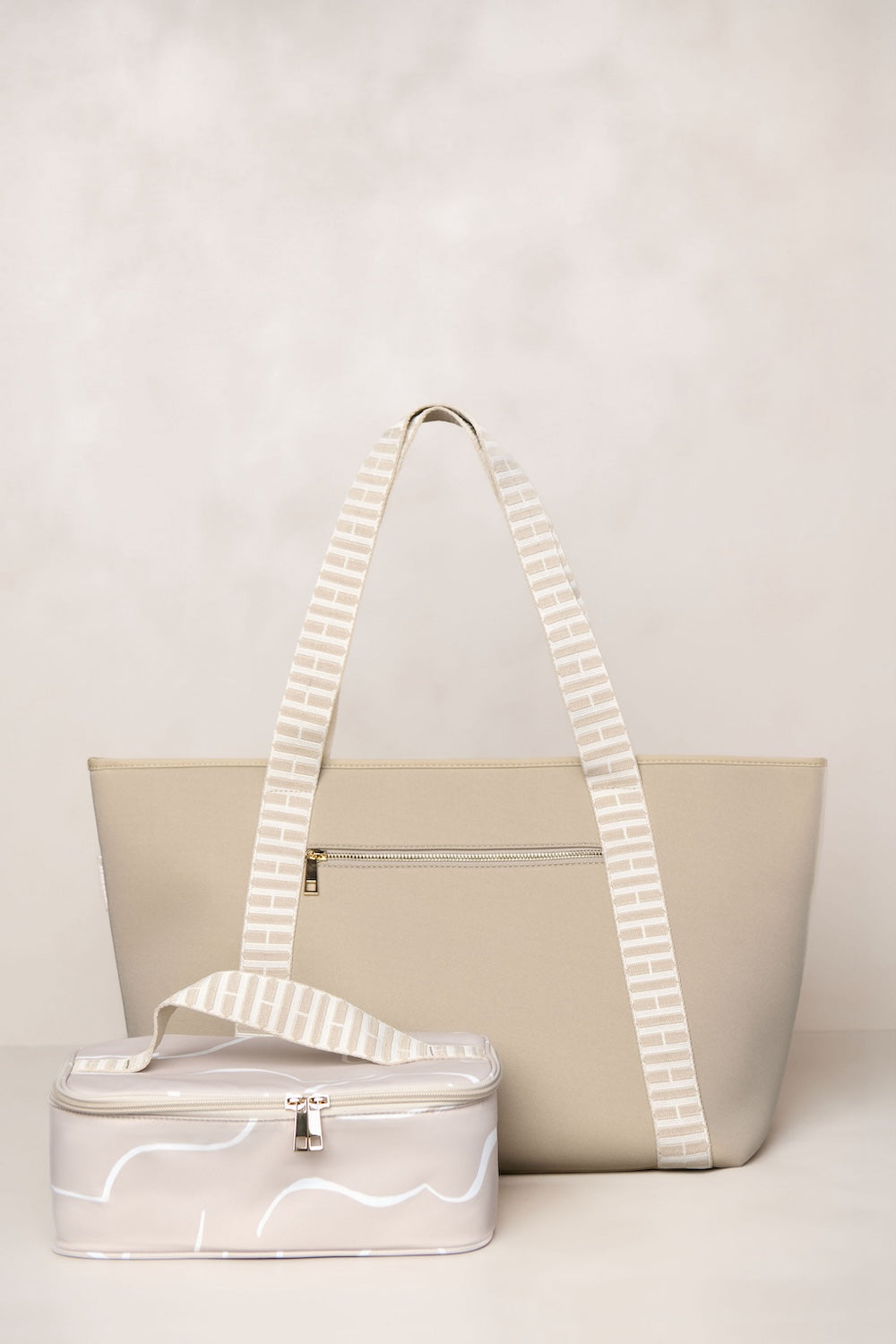 Taupe tote bag with H handle and make up case